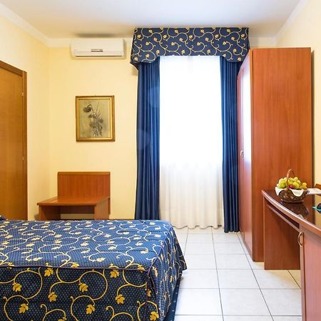 Hotel Ristorante Paladini Carisio Extérieur photo